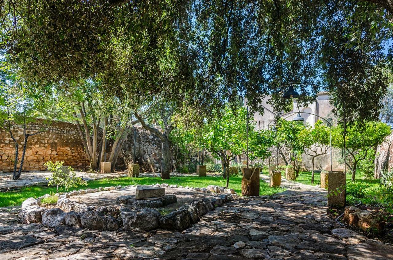 Bed and Breakfast Badia Del Casale Удженто Экстерьер фото